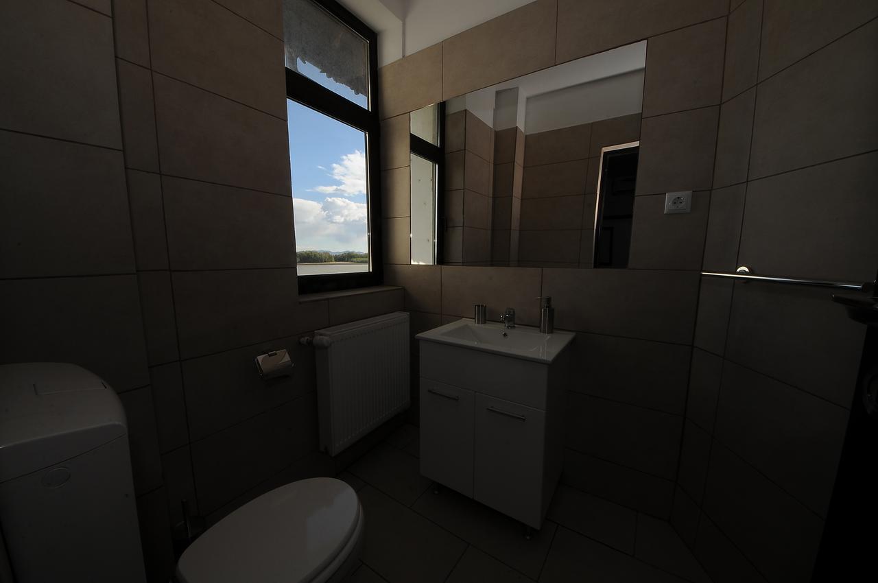 Citadel Aparthotel Galaţi エクステリア 写真