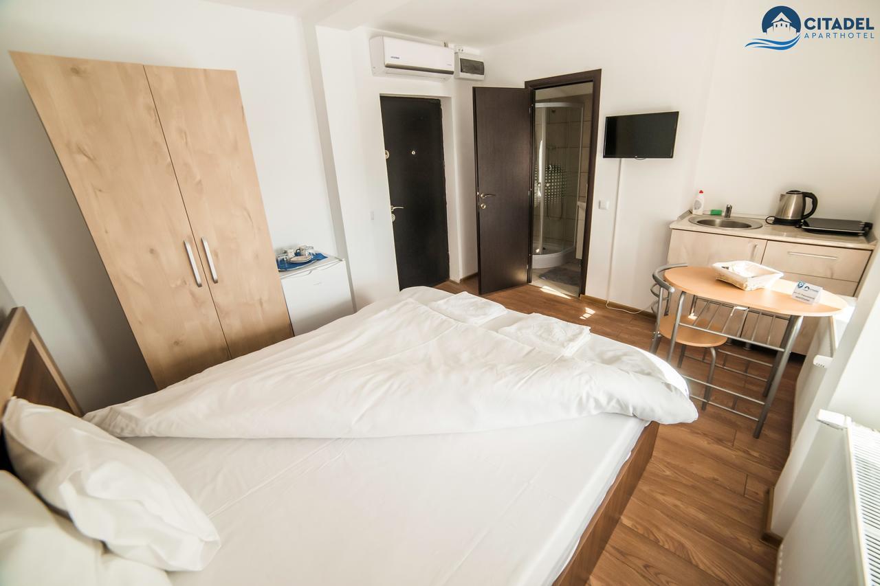 Citadel Aparthotel Galaţi エクステリア 写真